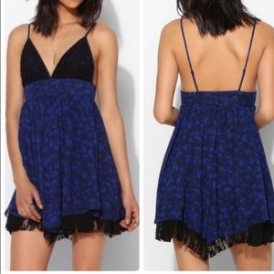 🌺Urban outfitters sparkle & fade blue lace dress
